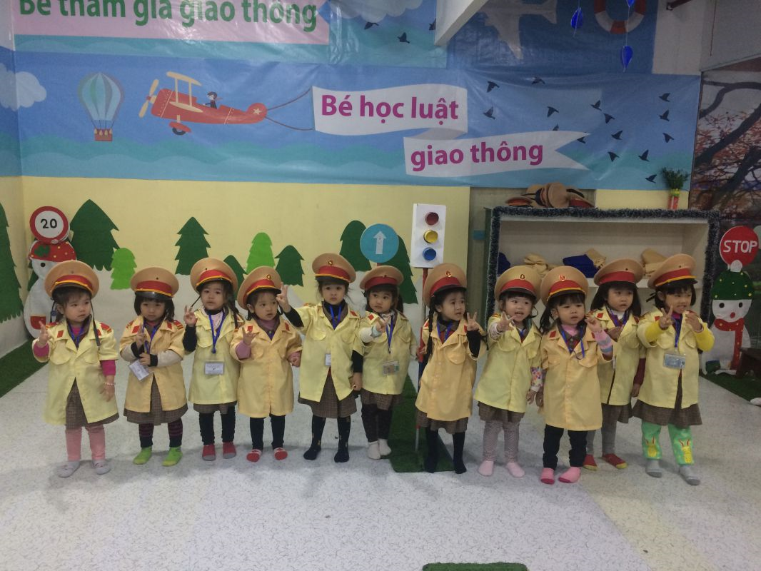 Tham quan Erahouse cở sở 3 và Siêu thị BigC (11).jpg